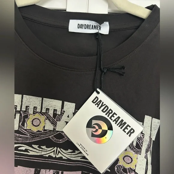 NWT Daydreamer Loretta Lynn Band Tee Charcoal Graphic Tee - Picture 2 of 4